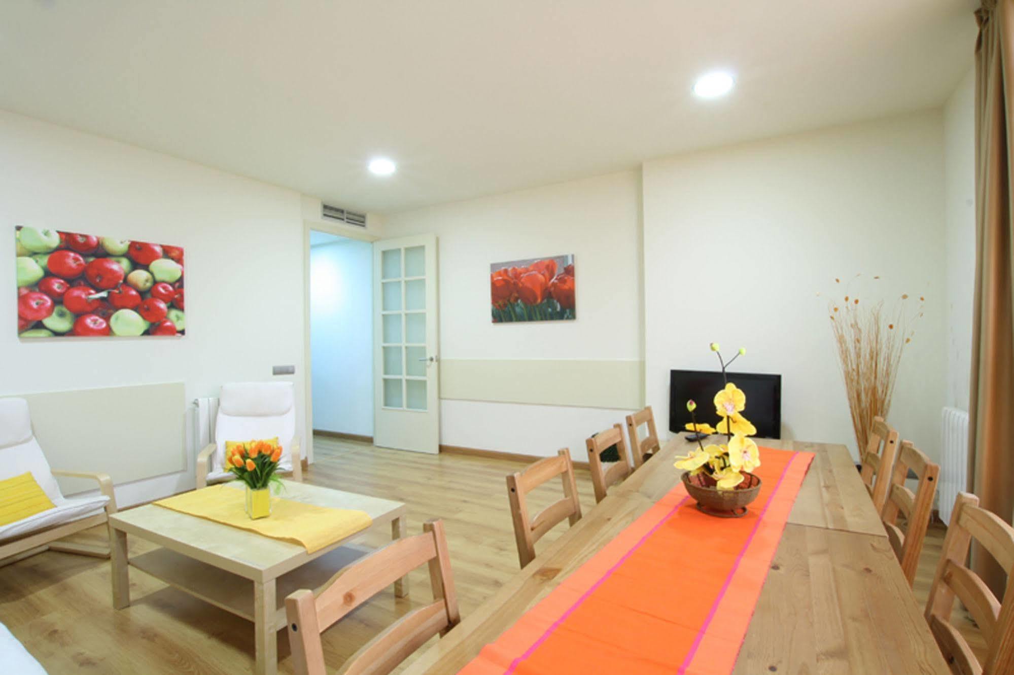 Barcelona Sants Station Apartments Luaran gambar